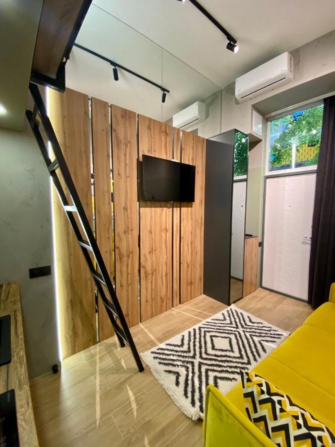 Leogrand Apartments On Filatova 12 Lviv Ngoại thất bức ảnh