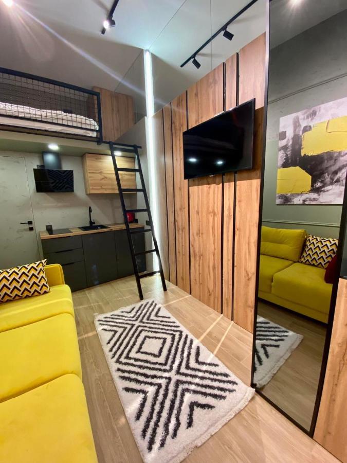 Leogrand Apartments On Filatova 12 Lviv Ngoại thất bức ảnh