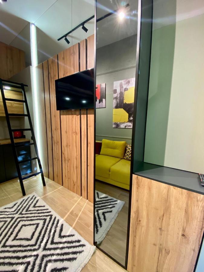 Leogrand Apartments On Filatova 12 Lviv Ngoại thất bức ảnh